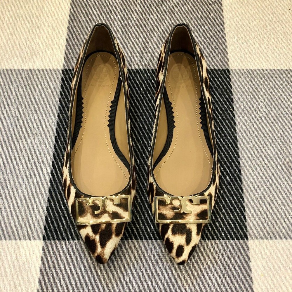 Tory Burch Gigi Haircalf Leopard Flat 5.5 Worn once - in excellent condition.